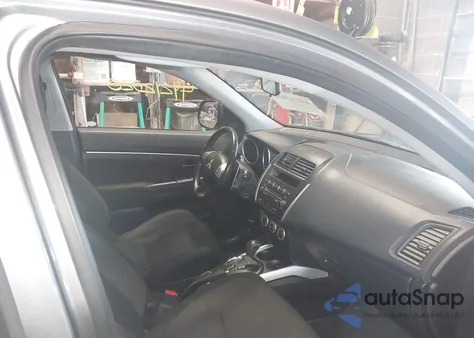 2011 Mitsubishi Outlander Sport Se из США, поврежденный, VIN JA4AR4AU2BZ019516